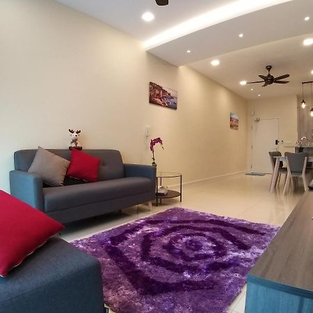 96 négyzetméteres, 3 hálószobás Apartman 2 fürdőszobával Putrajaya területén Kampong Tangkas Kültér fotó
