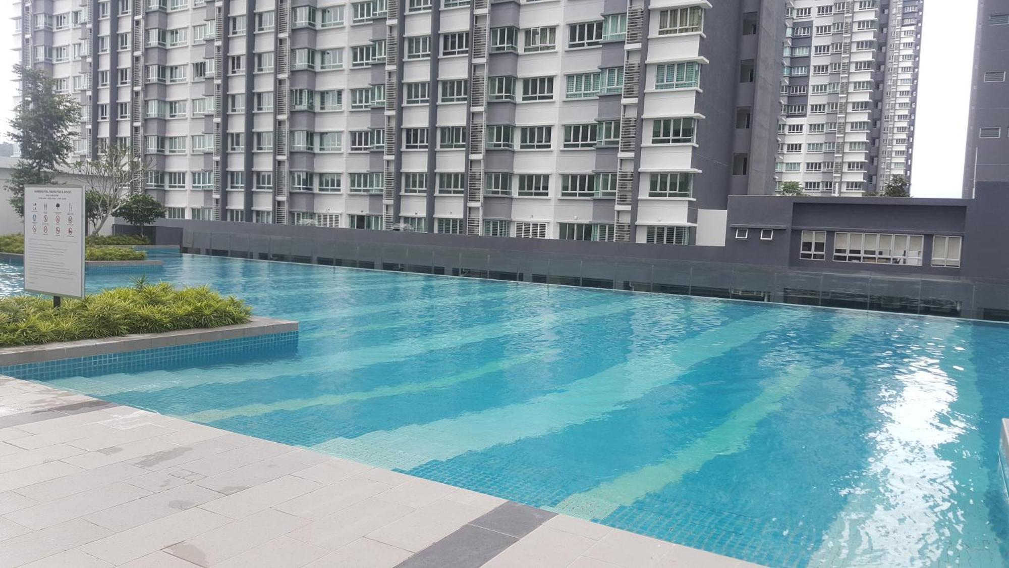 96 négyzetméteres, 3 hálószobás Apartman 2 fürdőszobával Putrajaya területén Kampong Tangkas Kültér fotó