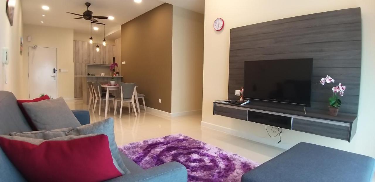 96 négyzetméteres, 3 hálószobás Apartman 2 fürdőszobával Putrajaya területén Kampong Tangkas Kültér fotó